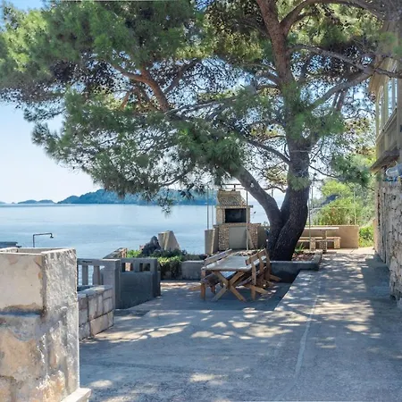 By The Sea Cove Zaglav, Korcula - 9320